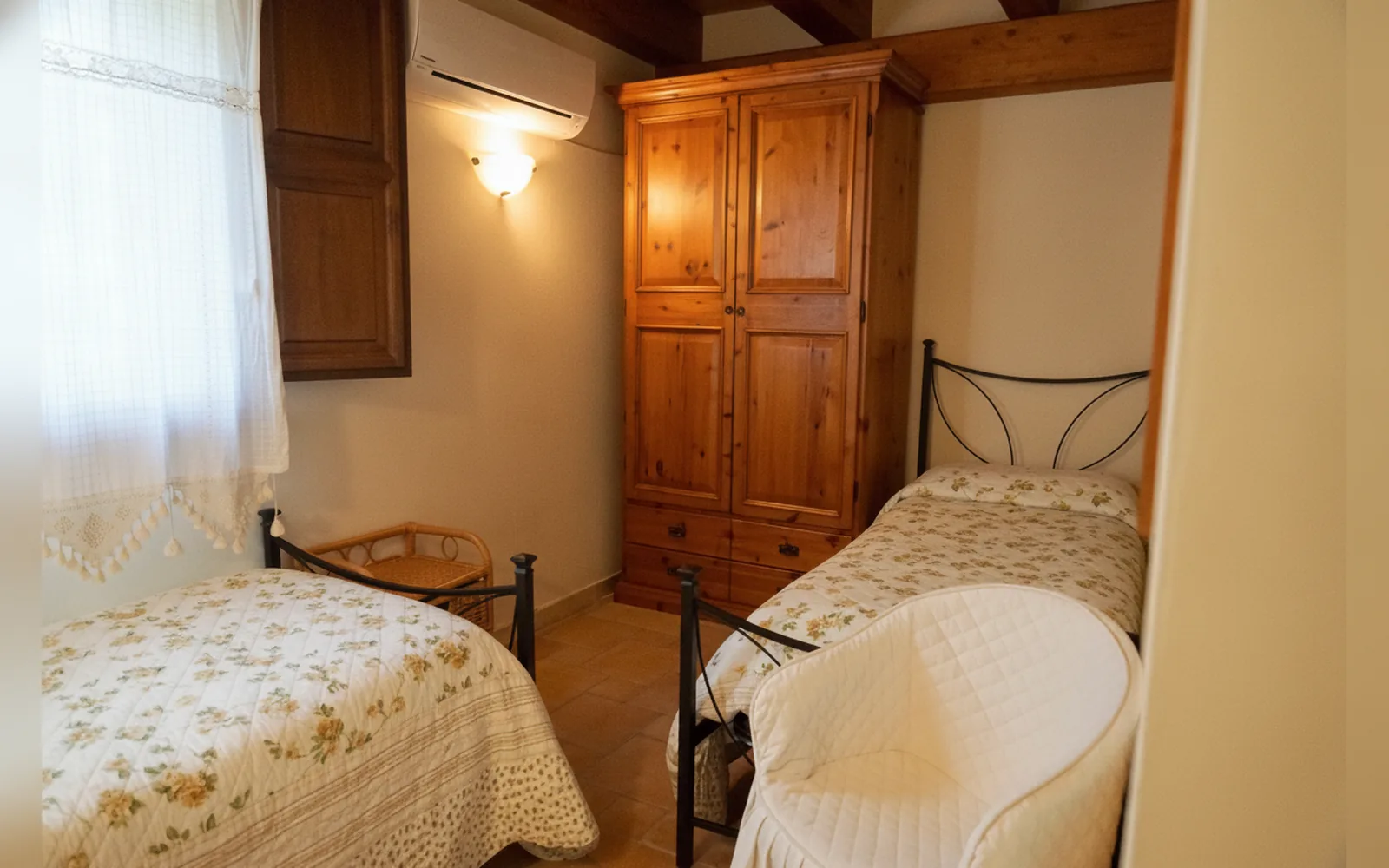 Esterni di Villa Ibiscus Taormina, Mitogio (castiglione di sicilia) (Sicilia) (foto 30)